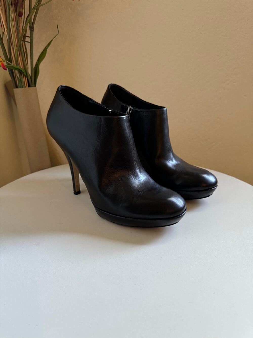 Via Spiga Sheri Ankle Bootie Platform Heels Round Toe Size 7